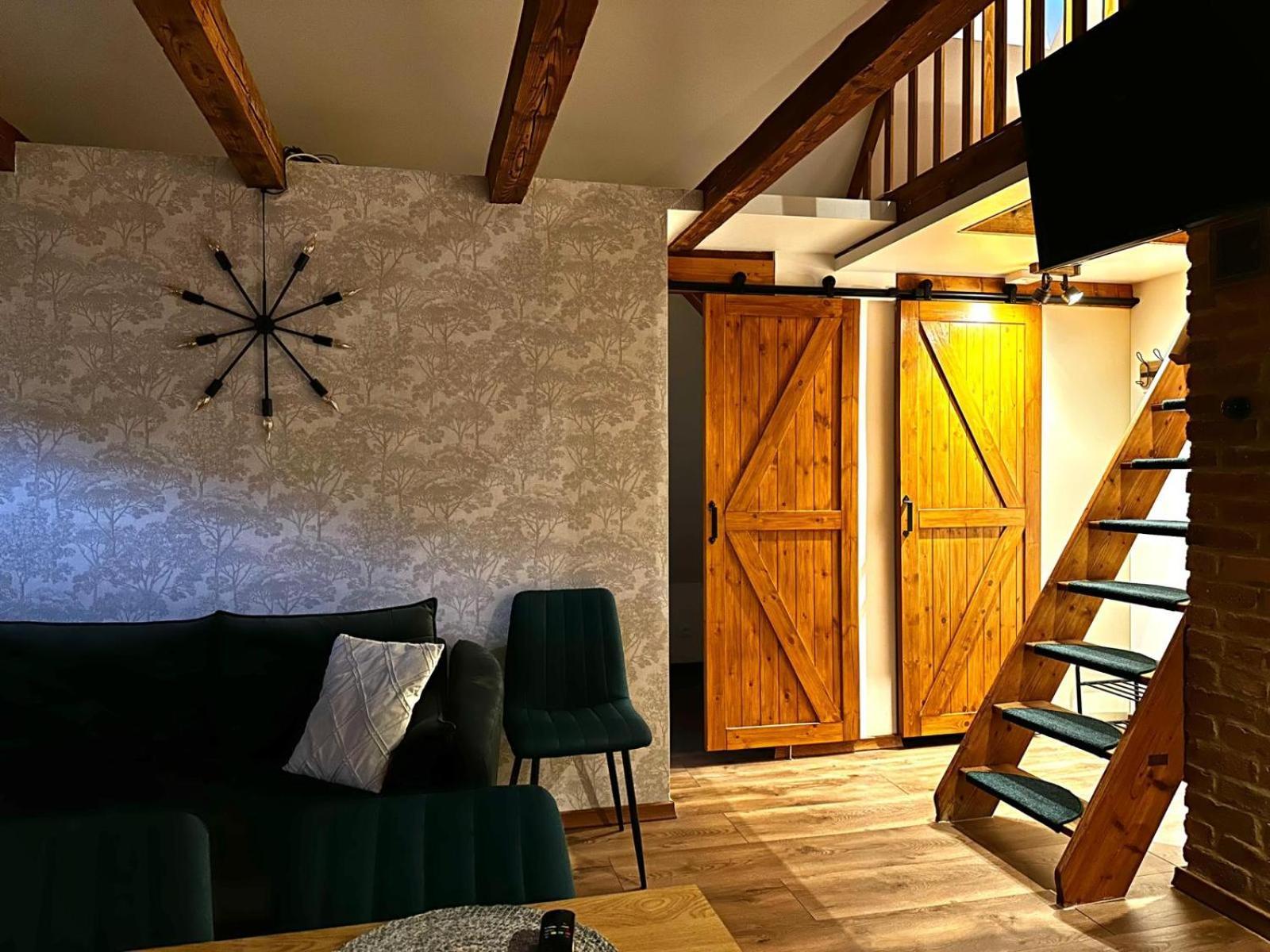Apartamenty Komarno 46 Jacuzzi&Sauna Экстерьер фото