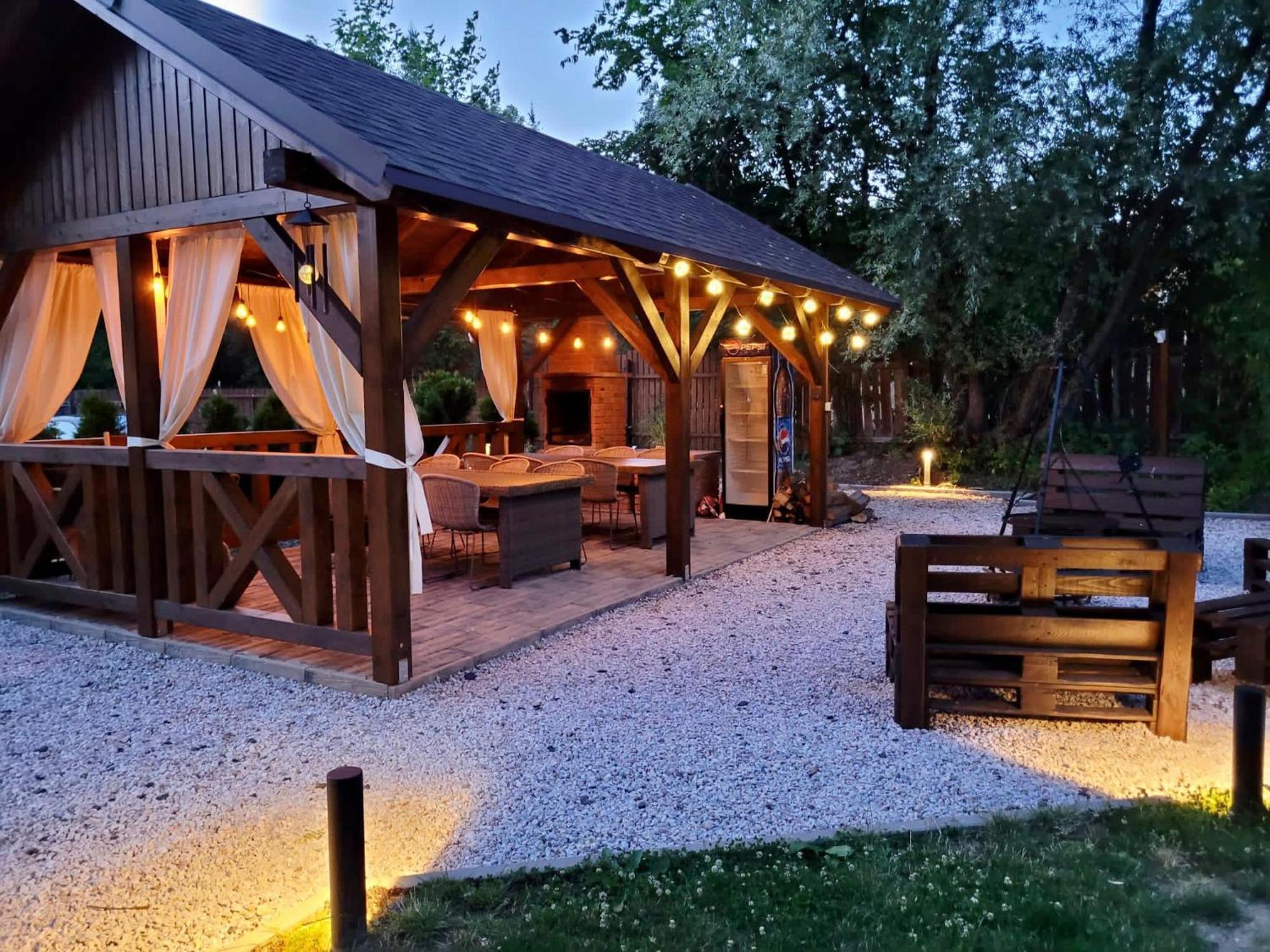 Apartamenty Komarno 46 Jacuzzi&Sauna Экстерьер фото