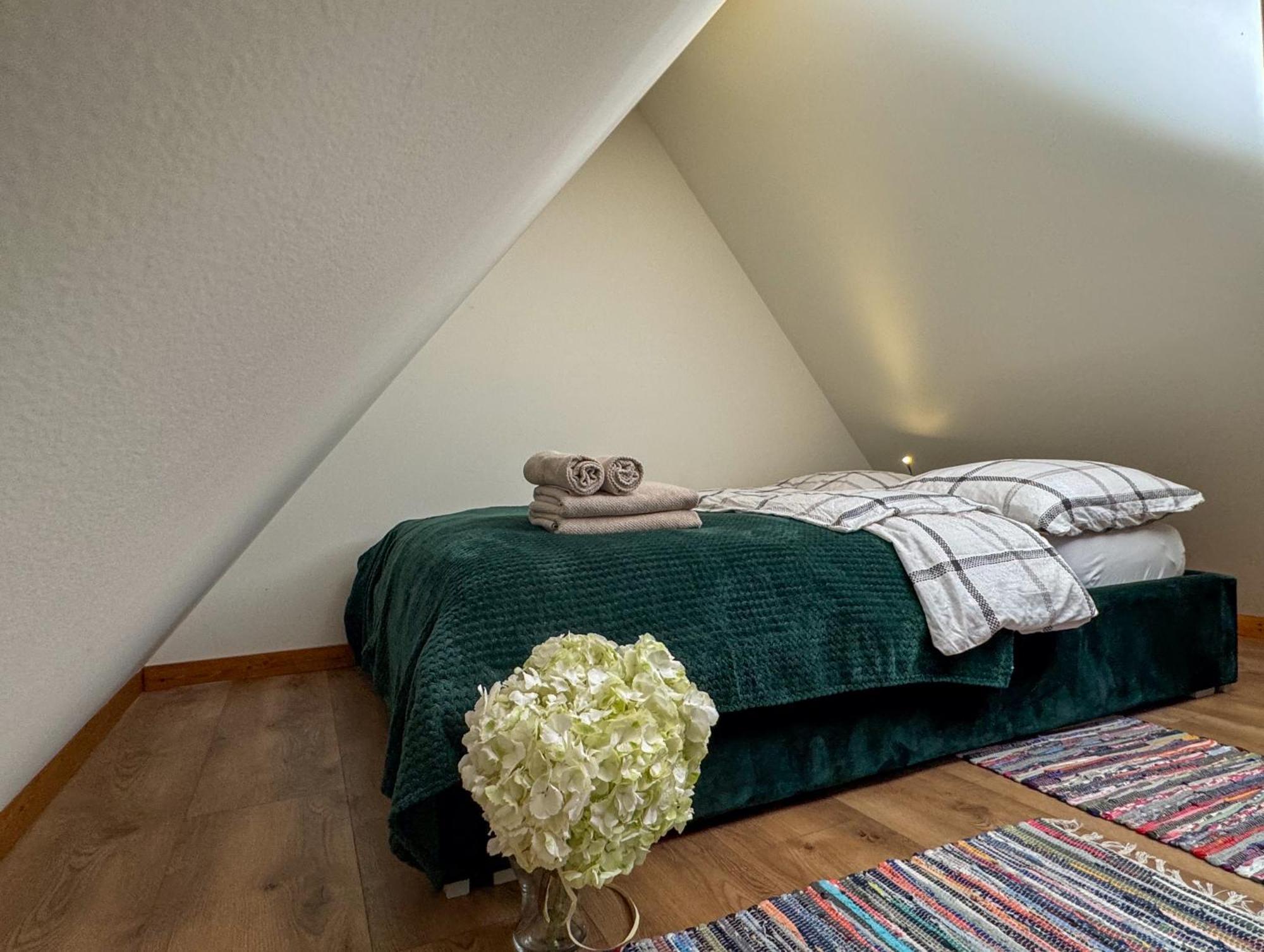 Apartamenty Komarno 46 Jacuzzi&Sauna Экстерьер фото