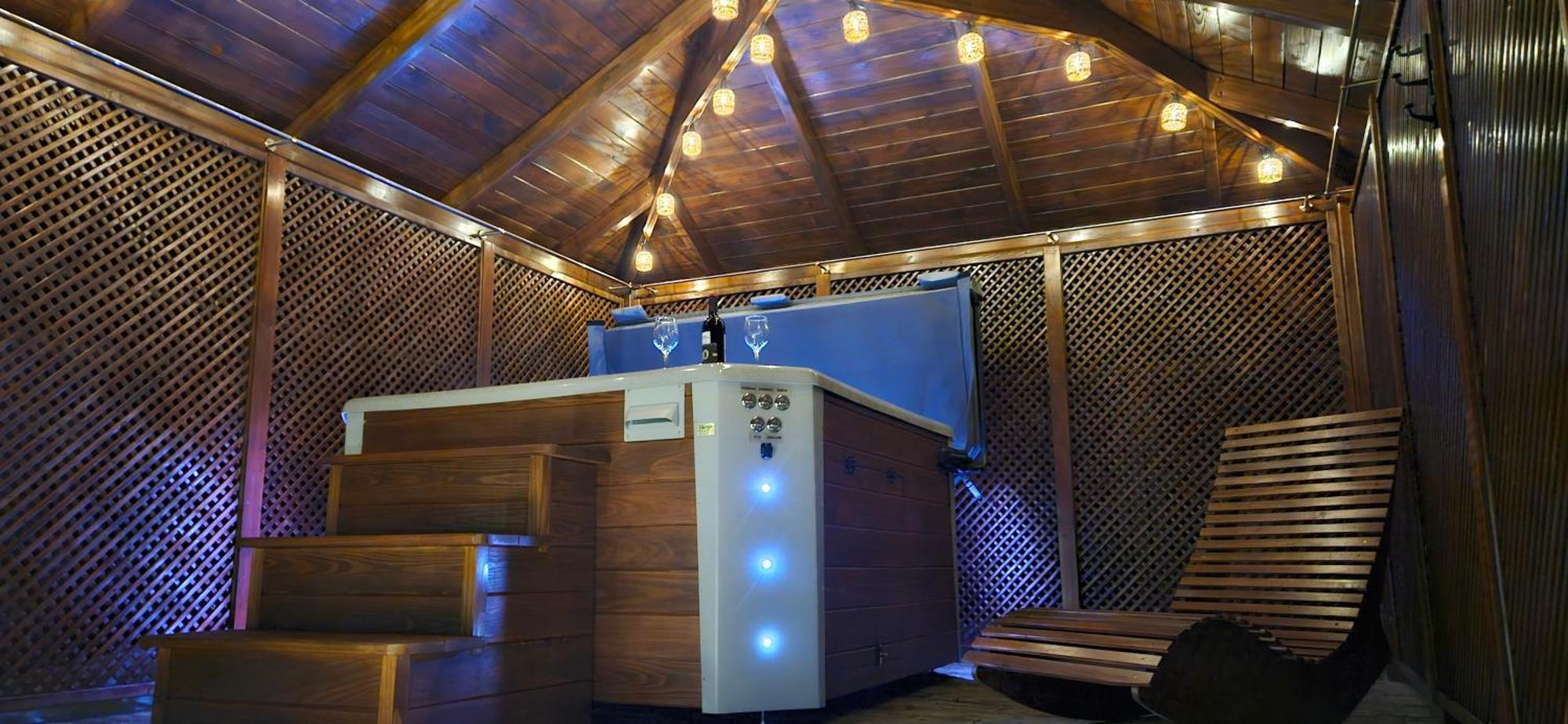 Apartamenty Komarno 46 Jacuzzi&Sauna Экстерьер фото